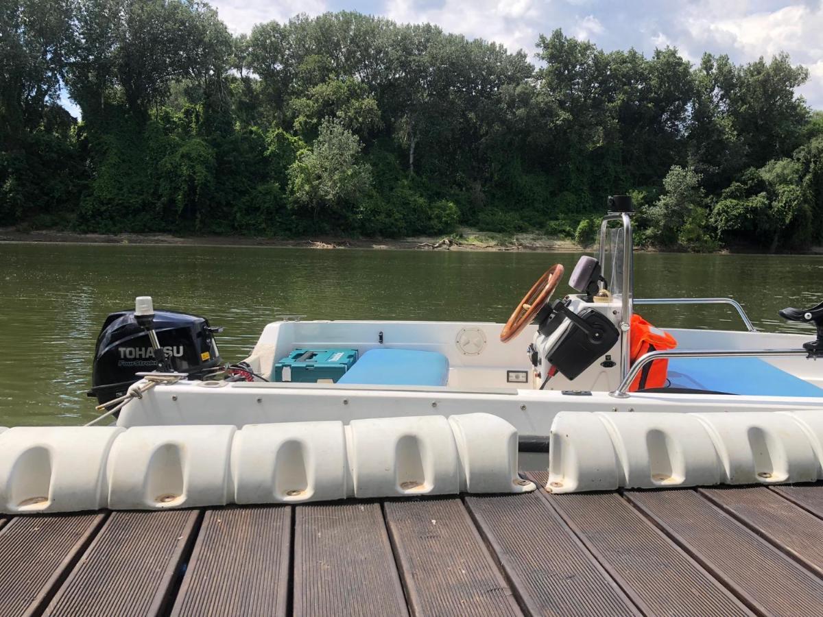 Barka A Tiszahoz Tiszaug